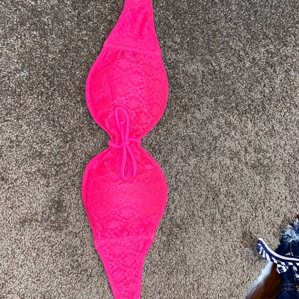 Strapless bathing suit top